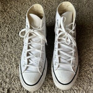 Converse Platform Hightops